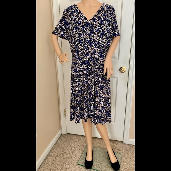Chaps Dresses & Skirts - Chaps Empire Waist MIDI Dress Butterfly Sleeves XL
